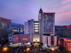 Weihai Baina Ruiting Hotel (Weihai Center)