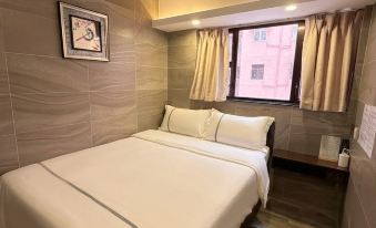 Zi Xin Motel (Tsim Sha Tsui A1 Exit)