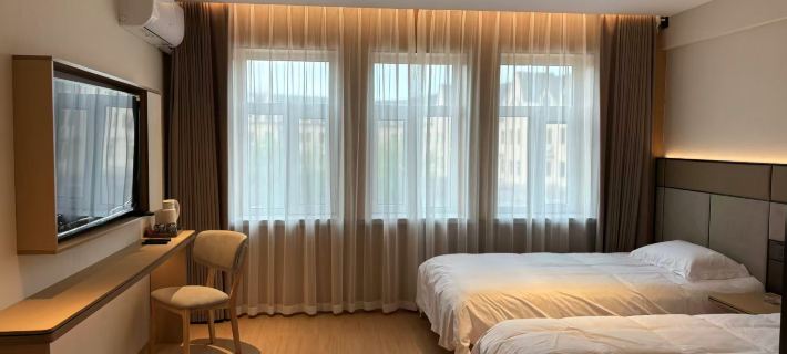 Hongtu Business Hotel Отели в г. Хулин