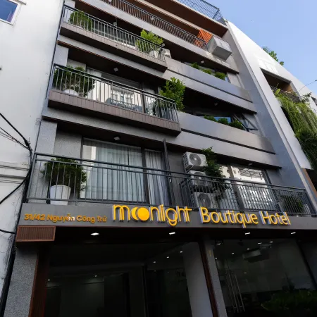 MOONLIGHT BOUTIQUE HOTEL