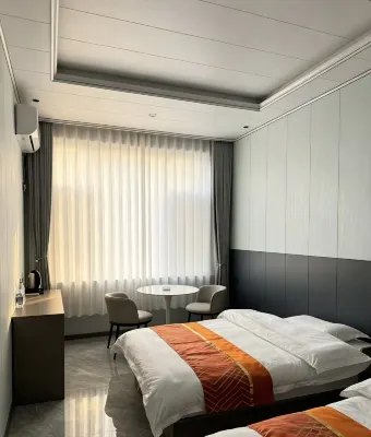 Rui Jing Hao Hotel - balcony