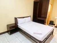 Nook Airport Guesthouse near NAIA T3 Airport - Hotel/Alloggi familiari