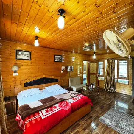 Swiss hotel kashmir