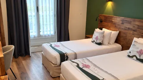 Hotel Modern Est in Paris