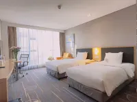 Holiday Inn Express SHIJIAZHUANG HEPING by IHG Hotel dekat Jembatan Chaohui