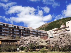 下呂温泉 望川館(げろおんせん ぼうせんかん）