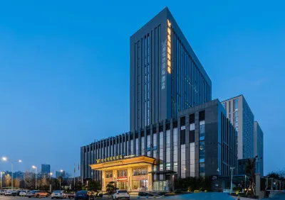 維也納國際酒店（西安會展中心歐亞國際店） 鄰近西安華夏文旅海洋公園-先祖戰場的酒店