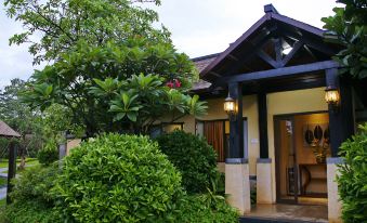 Guangdong Deer Lake Spa Holiday Hotel