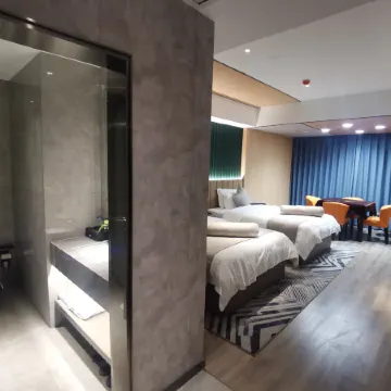 Pullman Grand Hotel (Anlu Dongda Times Square)