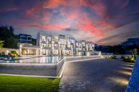 Hainan Lingshui Yunshuiwan Seaview Holiday Villa (Perfume Bay Fenjiezhou Branch) Отели рядом с достопримечательностью «Boundary Island»