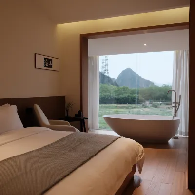 Guilin Bonjour Boutique  Hotel Hotels near The Reed Flute Cave