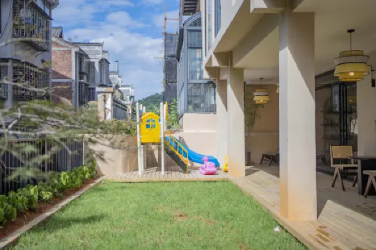 Xunyou · Hidden Luxury Homestay (Dongjianghu Scenic Area Store)