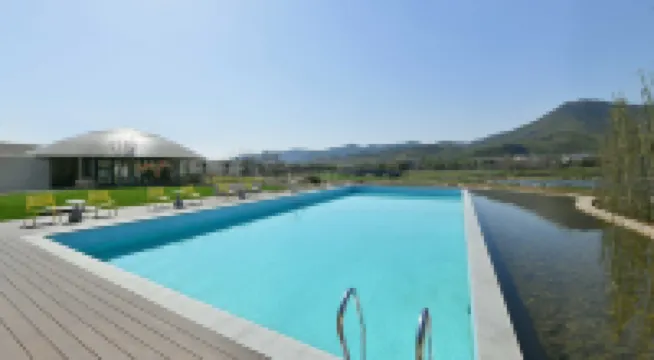 Blossom House Changxing