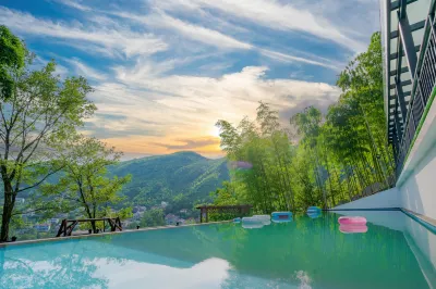 Chuyan·Vacances au spa Yunhai Viewing Wentang Holiday Meisu (Anji Jiangnan Tianchi Branch) Hotels near Hidden-Dragon Waterfalls