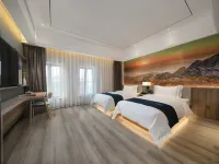 QiannaLvTu Hotel (Kaifeng Museum Wanda Plaza) Hotels near Yunlianghe Railway Station