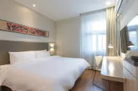 HanTing Hotel (Binzhou Zhongbai Building)