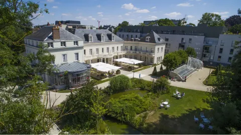 Château Belmont Tours by The Crest Collection in Турс