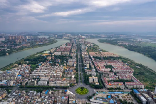 Jiangwan Peninsula Hotel Отели рядом с достопримечательностью «Guangxi University of Chinese Medicine (Xianhu Campus)»