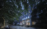 Hangzhou West Lake Lakeside Five-Star Bay Hotel (Wushan Square)