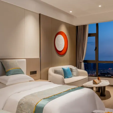 Taifeng Hotel (Qujing Wanda Bund)