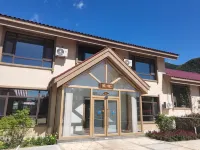 Flower Sweet Wine Fragrance Homestay Hotels in Tonghua County