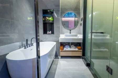 Old City Yanyu Art Hotel (Wanzai Ancient City Branch)