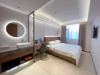 옌청 호텔 (뤄허 컨벤션 및 전시 센터 지점) 뤄허서부/루하서부 주변 호텔