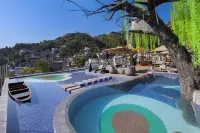 Xiangxi Grand Hotel - Spa