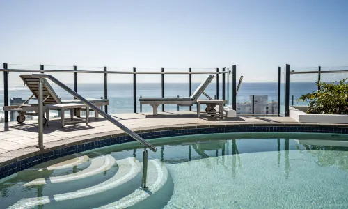 The Wave Resort Gold Coast