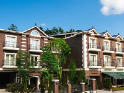 Le Grand Kyu Karuizawa Hoteles cerca de Shaw Memorial Church