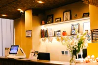 Nanwu Chushe · Xiaozhan (Xinhualian Square Branch)