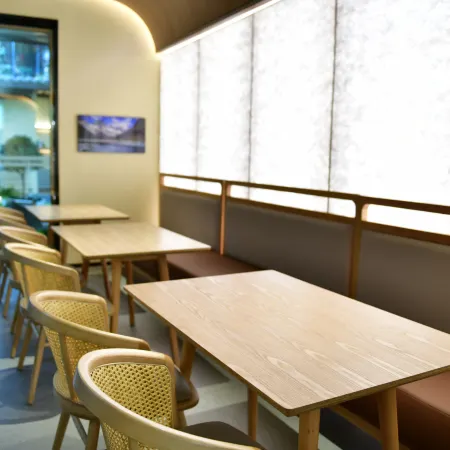 XISHU GARDEN INN Отели рядом с достопримечательностью «Монастырь Веньшу»