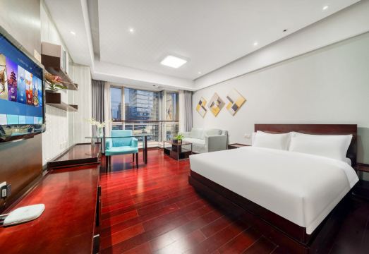 켄딩 서비스 아파트 통창 뷰