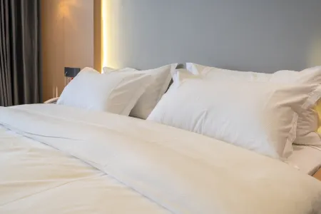 Lechen Hotel (Baoshan Xinjie) Отели в г. Баошан