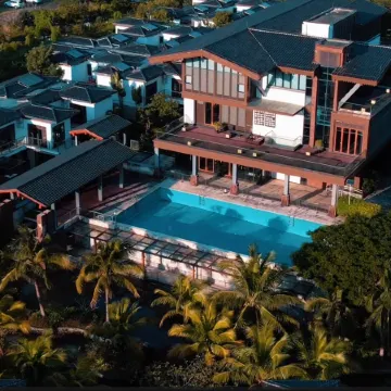 HI Villa