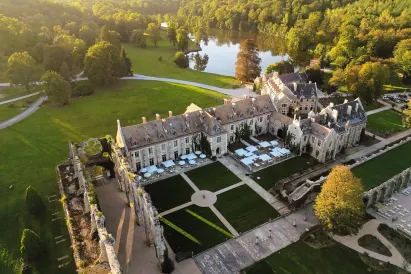 Abbaye Des Vaux De Cernay
