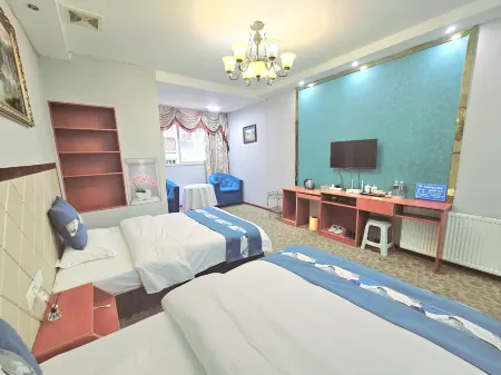 Jinlaifu Hotel (Bazhong Wanda Plaza) Отели рядом с достопримечательностью «Nankan Scenic Area»
