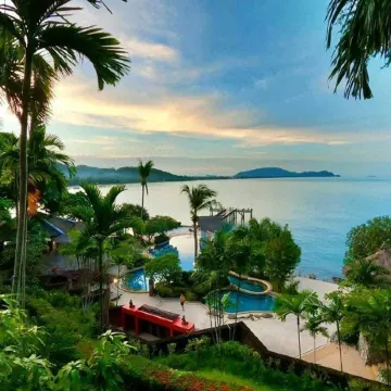 Racha Kiri Resort & Spa, Khanom