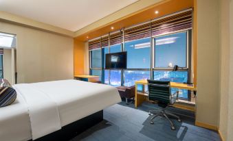 Yancheng Baolong Yiyue Select Hotel