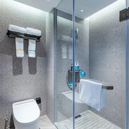 City Comfort Inn (Leshan Zhanggongqiao Shangzhongshun Food Street)
