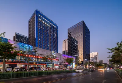 Mercure Hotel (Foshan Shunde Midea Headquarters) Hotels near Beijiao Park