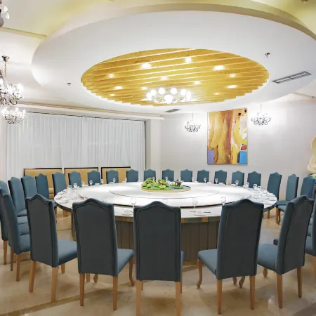 Youyang Wuling Mountain International Hotel
