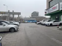 Holiday Inn Berman - parking