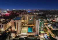 Guilin Jasper International Hotel  (Two Rivers and Four Lakes High-tech Wanda Branch)