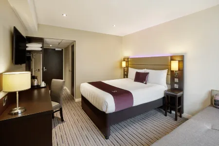Premier Inn Cork City Centre Отели рядом с достопримечательностью «Чарльз Форт»