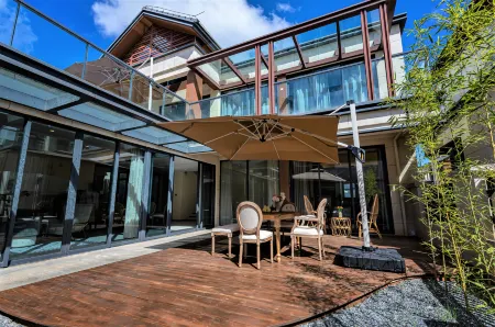 Hainan Chengmai Yingbin Peninsula Theme Villa