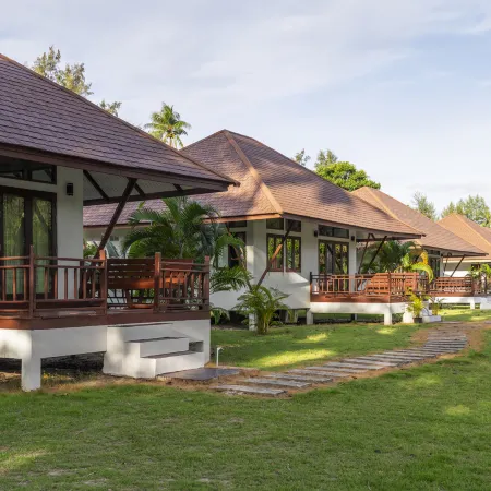 Koh Chang Longstay Resort
