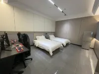 7U E-Sports Hotel (Queshan Shengshi Huating) Hotels in Queshan