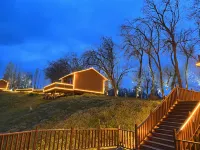 Yijing Yunhaiye Luxury Resort B&B (Yizhao Road)