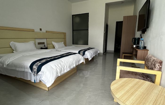 Fengshan Guiyou Sunshine Inn
